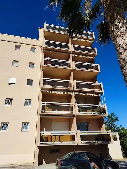 Studio 4 Pers Coeur Du Lavandou 5Mn A Pied Des Plages Le Lavandou Appartement